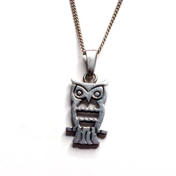 Owl with chain 925 Sterling Mexico charm or pedant - Picture 1 of 6
